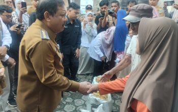 Pemkot Pangkalpinang Salurkan Bantuan Pangan untuk 622 Warga Opas Indah