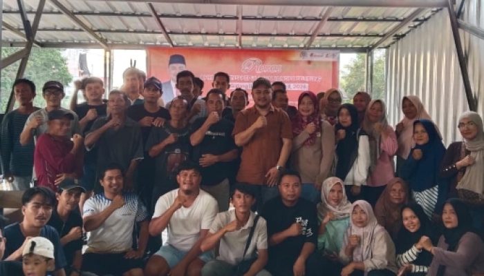 Johan Vigario Serap Aspirasi Warga Kelapa, PJU Desa Semut dan Infrastruktur Jadi Prioritas