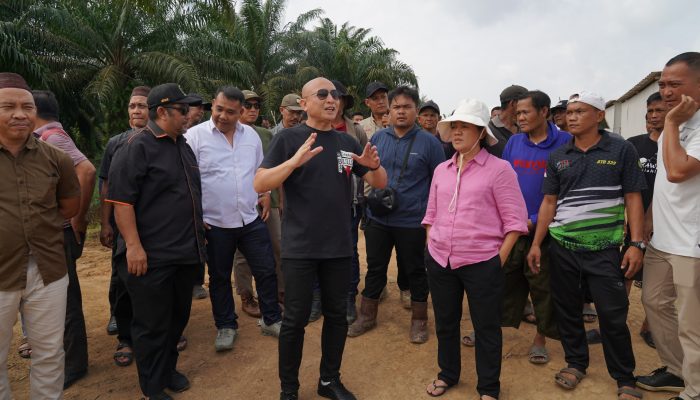DPRD Babel Berhasil Mediasi, Akses Jalan Warga Desa Nangka Kembali Dibuka
