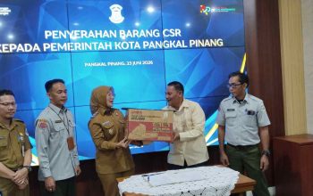 CV MMS Salurkan Bantuan CSR Dua Unit Chainsaw untuk Pemkot Pangkalpinang