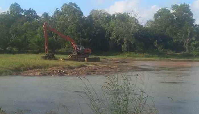 Perawatan Waduk Kolong Cinta Tanpa Papan Informasi, DPUPR Babel Diminta Beri Penjelasan
